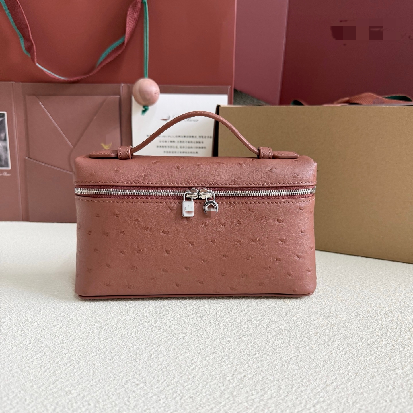 LP19 紅磚色鴕鳥紋 飯盒包