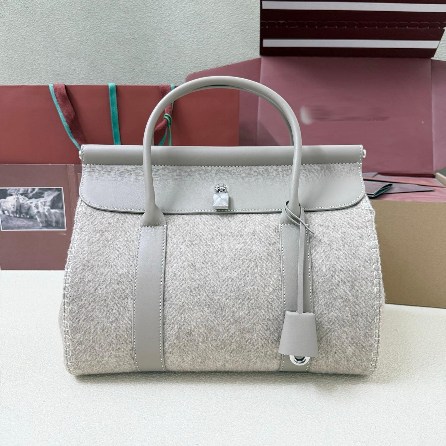 LP 鴿子色羊絨 LOOM 32中號