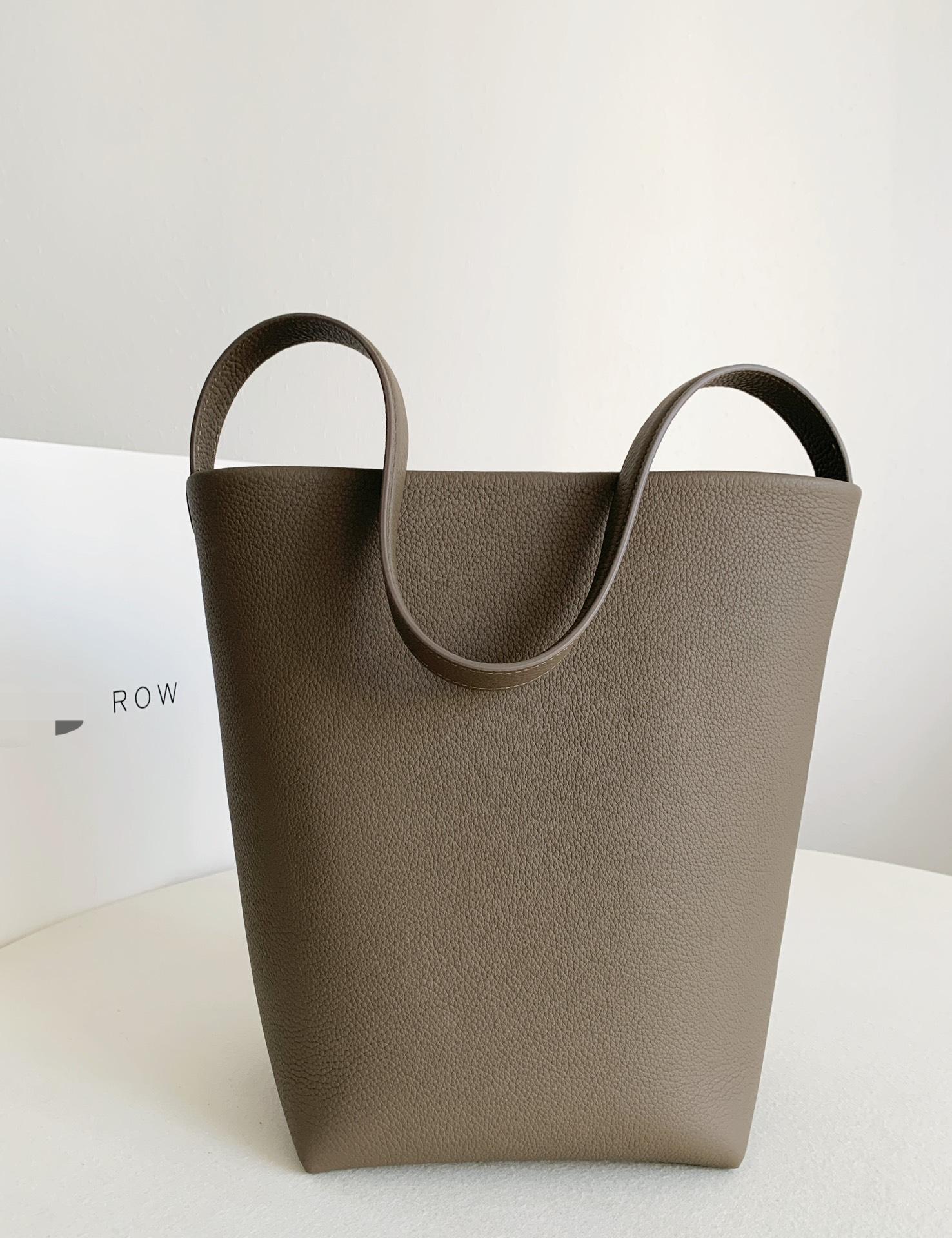 Row Park Tote smoked taupe