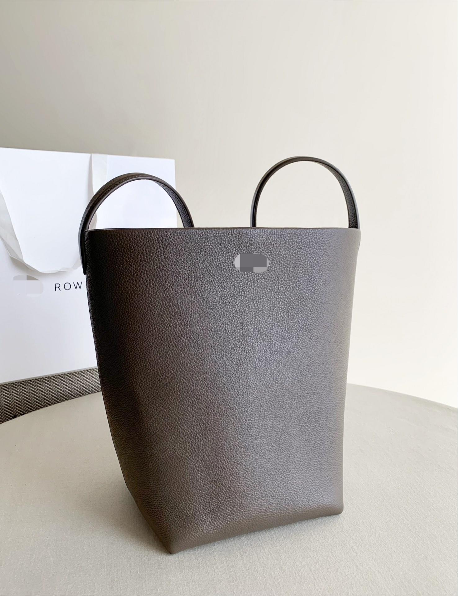 Row Park Tote 中號 大象灰 水桶包