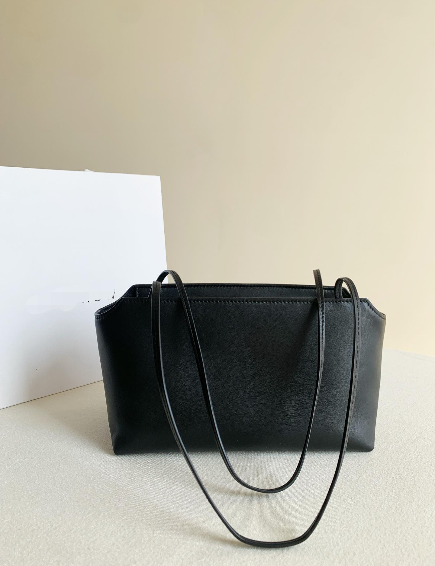 Row Terrasse Togo 黑色