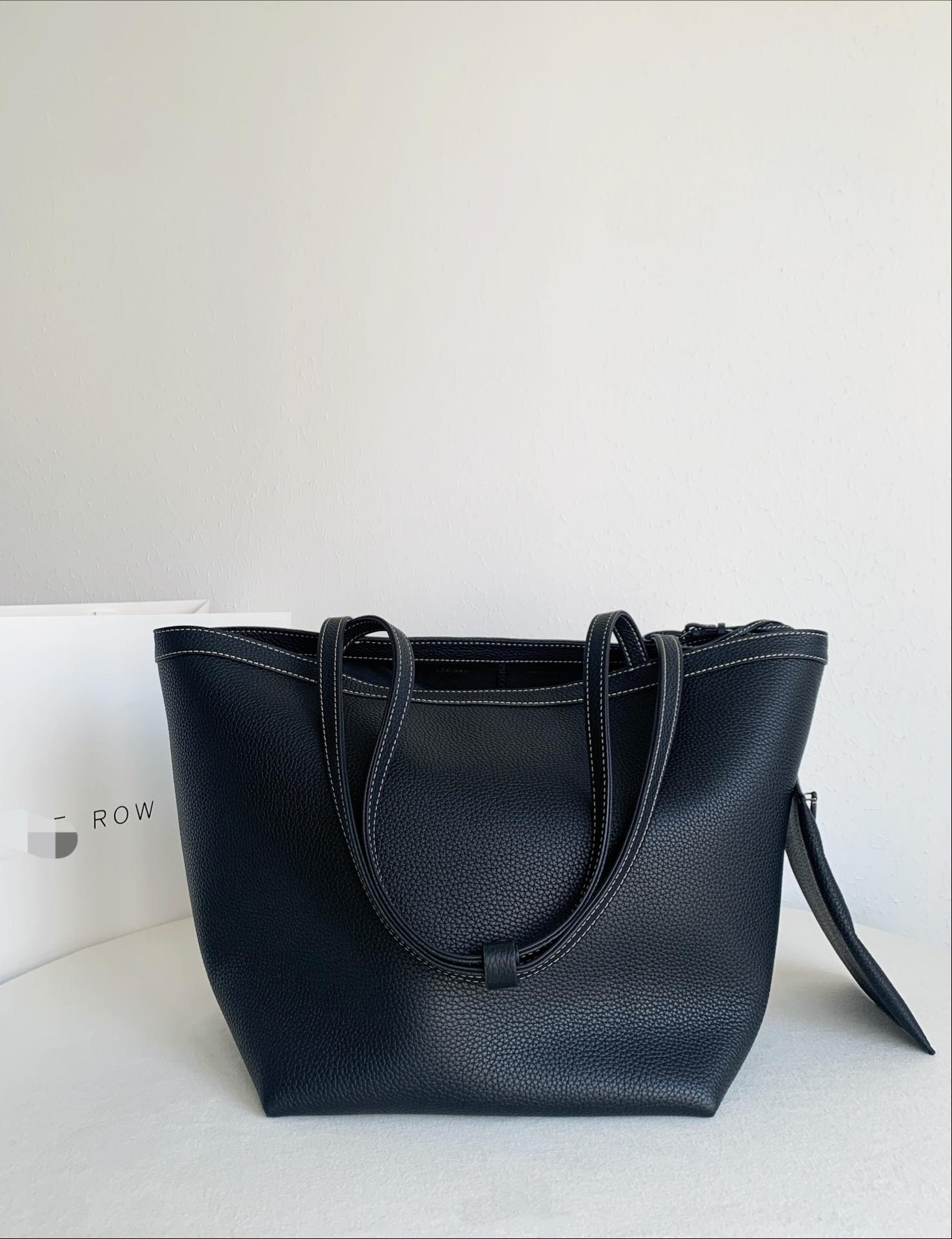 Row Sitch 荔枝紋 大號 棕色