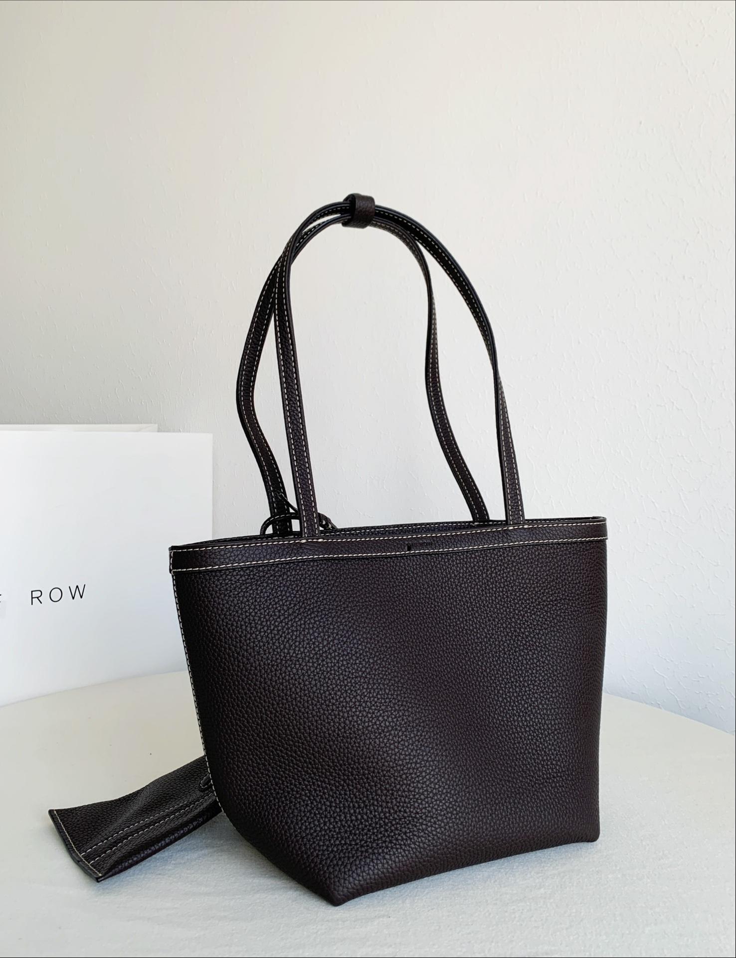 Row Sitch 荔枝紋牛皮 小號 棕色