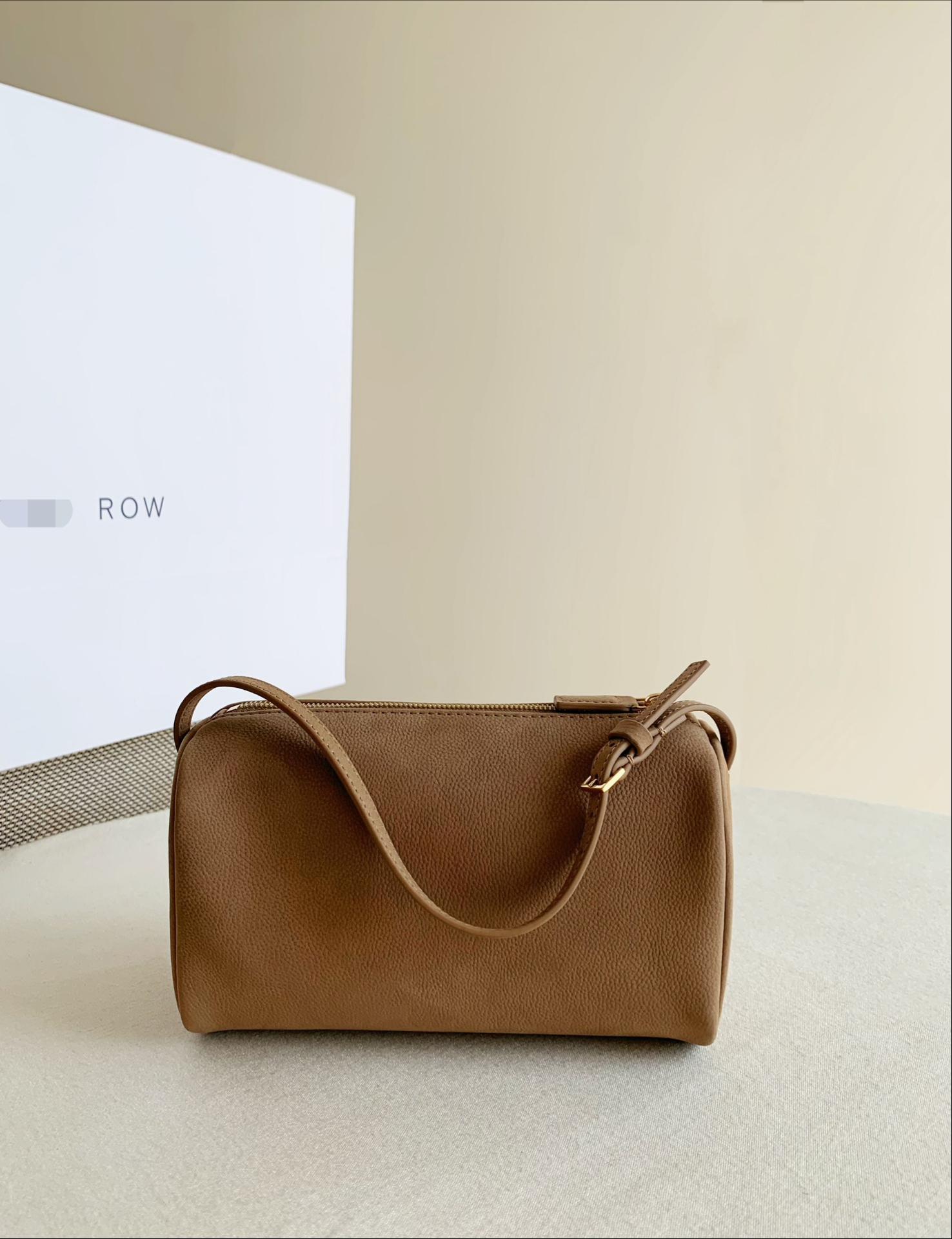 Row 90s 磨砂皮 凍土色