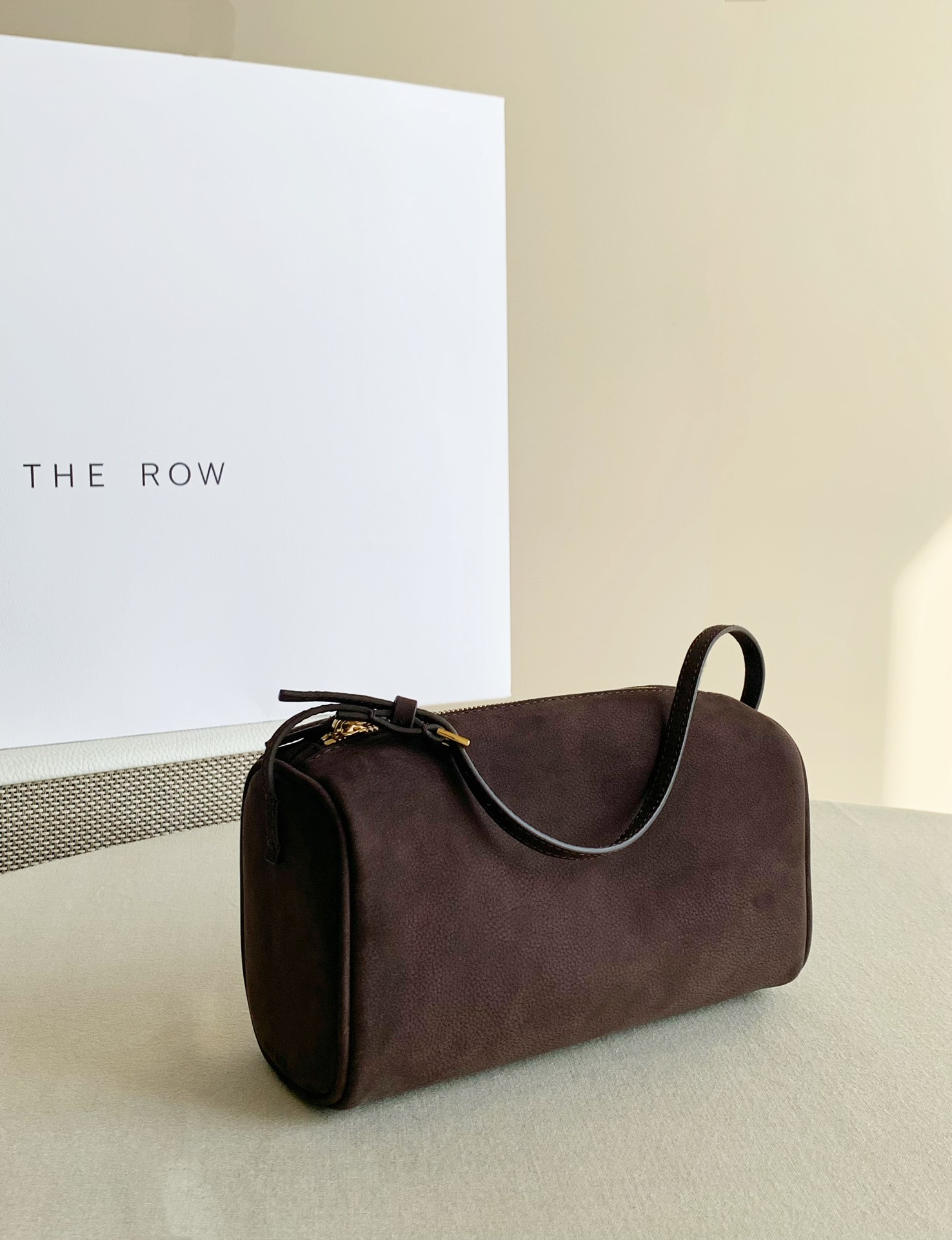 Row 90s 磨砂皮 烏木棕