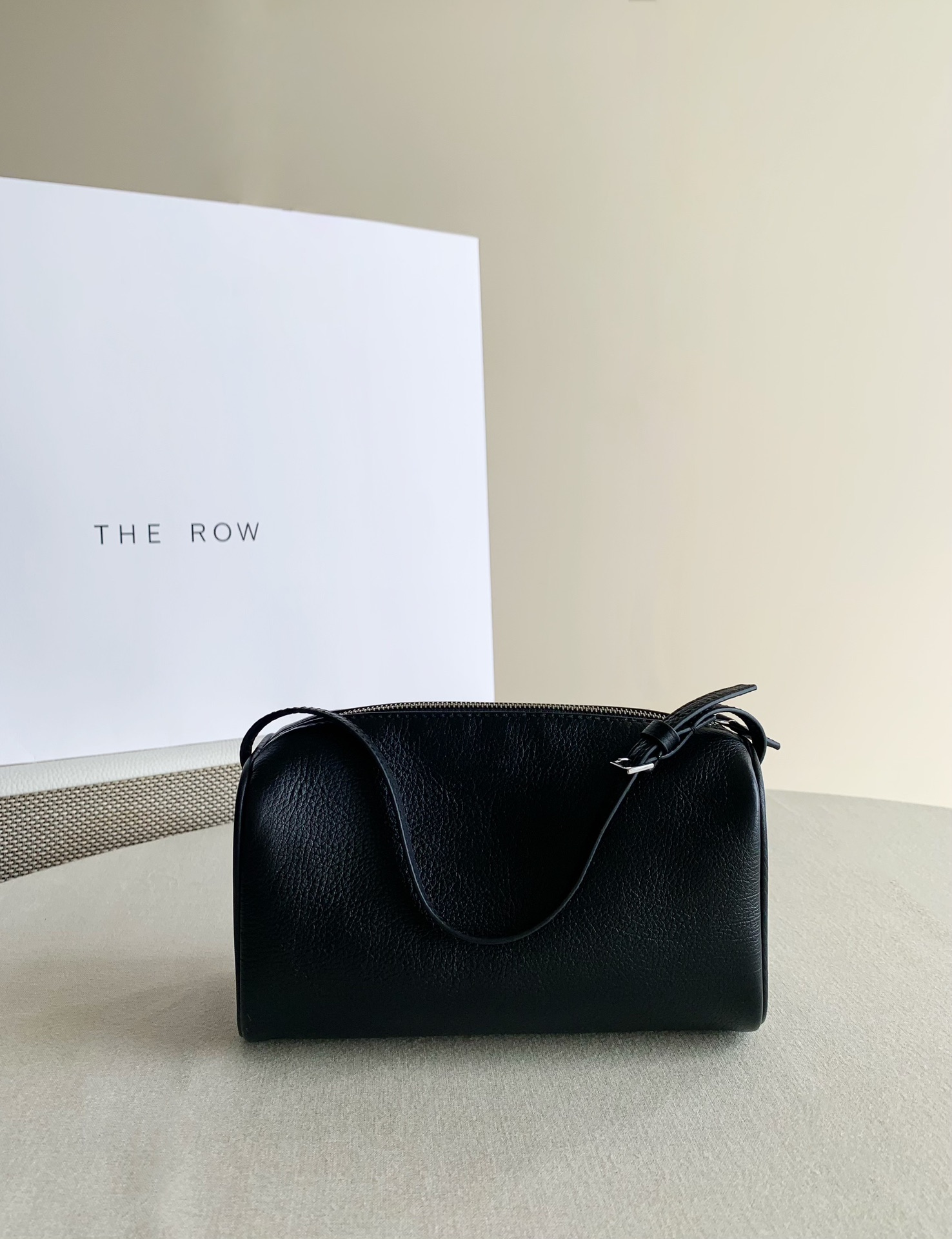 Row 90s 胎牛皮 黑色