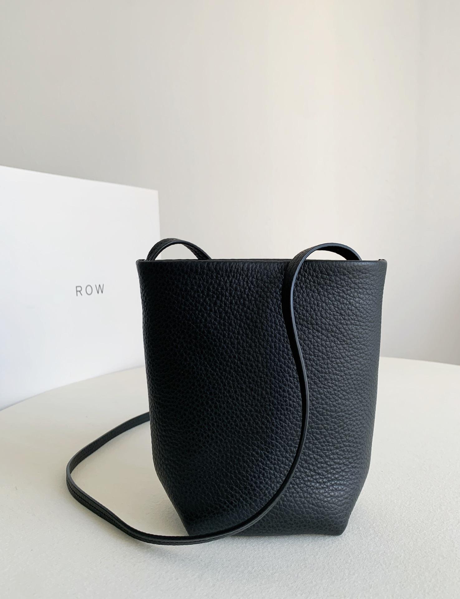 Row Park Tote 迷你 黑色 水桶包