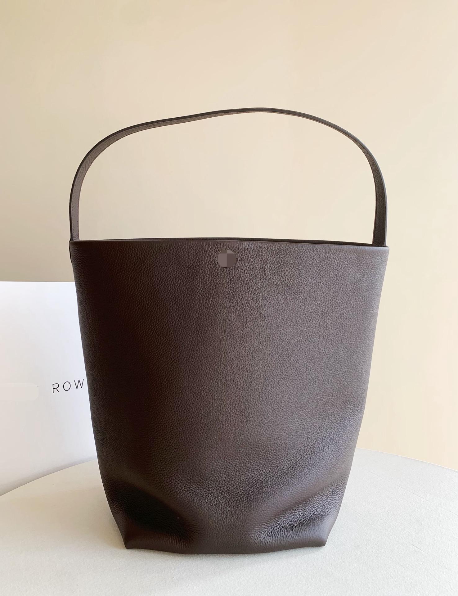 Row Park Tote 大號深棕色水桶包