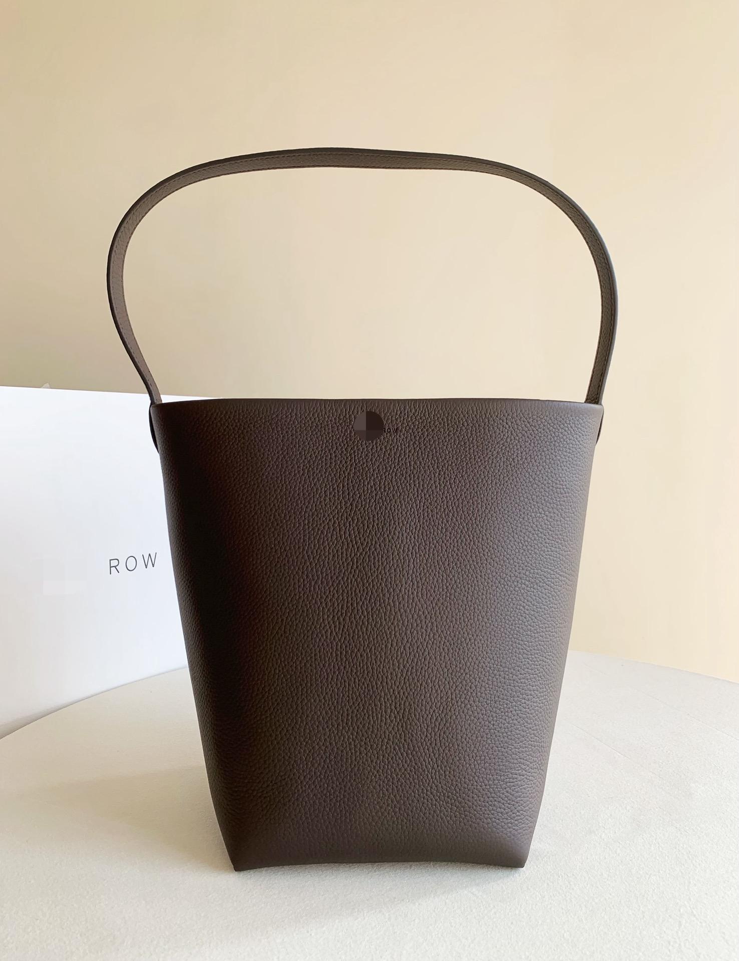 Row Park Tote 中號 深棕色 水桶包